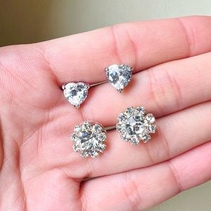 2 pairs of Silver tone rhinestone pierced earrings studs